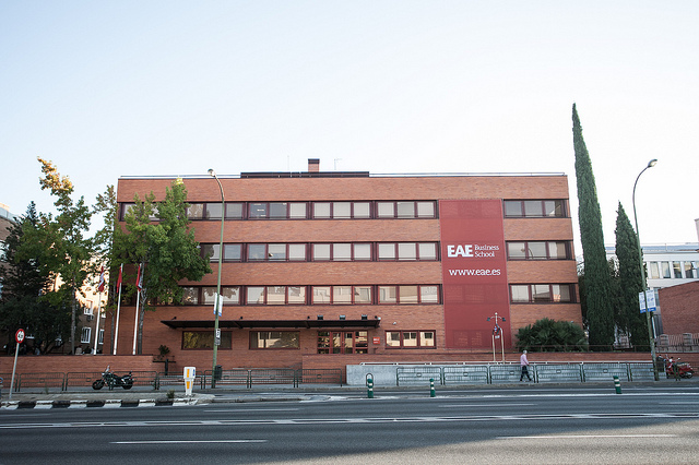 eae_business_school_barcelona.jpg