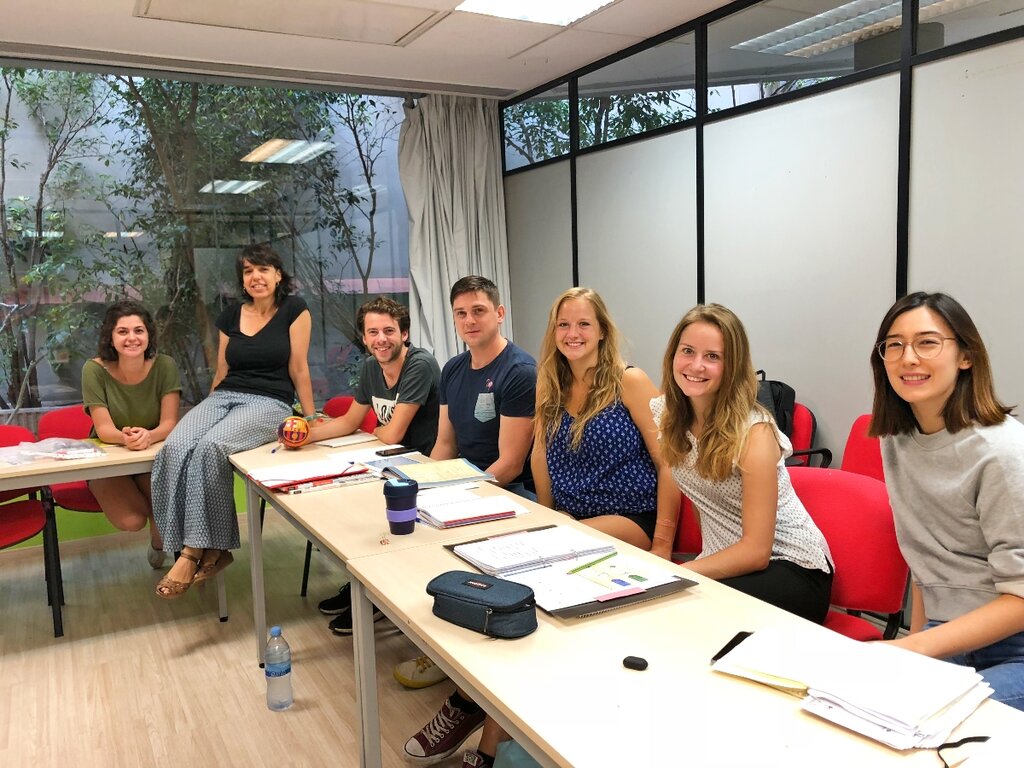 Alternative image text