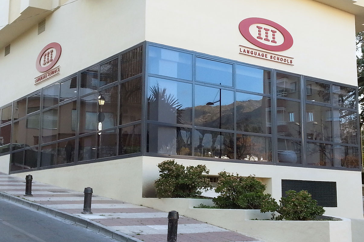 Alternative image text