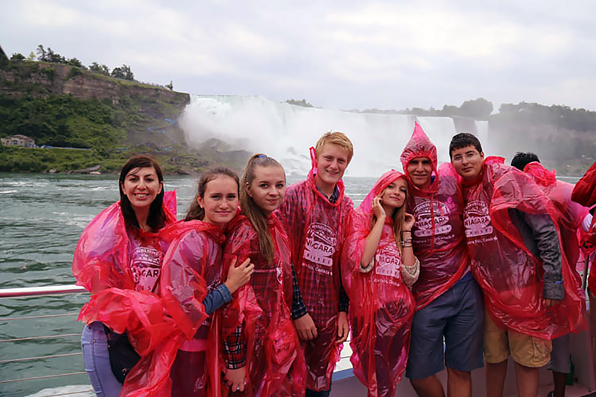 Alternative image text