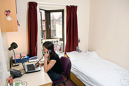 kaplan-england-bournemouth-accommodation-1.jpg