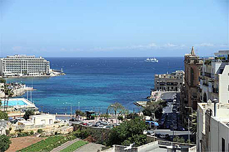 english-communication-school-malta-sliema-accommodation-6.jpg